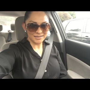 Meet your Posher, Arcelia